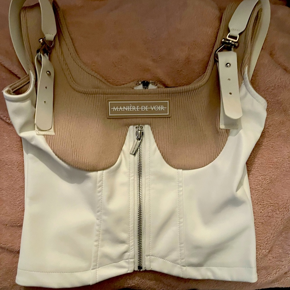 Tank top white and tan with zipper closure in back - Picture 2 of 2